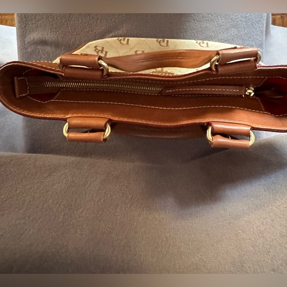 Vintage Dooney & Bourke Ice Blue Mini East/West Handle Tote Handbag - Picture 4 of 16